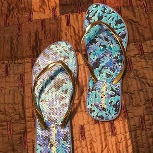Lilly Pulitzer flip flops